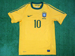 Brazil 2010 Home #10 KAKA'@uW\@z[@JJ[@A}h[h