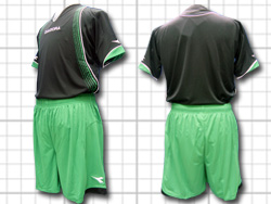 diadora �f�B�A�h���@�`�[���I�[�_�[�@OKA