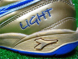 ディアドラ フットサルシューズ Light
